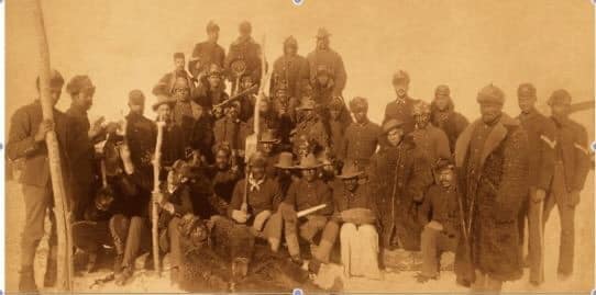 old vintage photo of black civil war soldiers