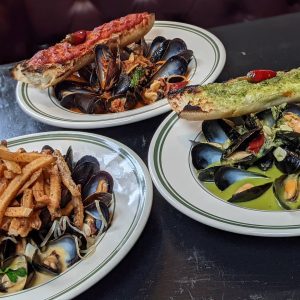 3 dishes of mussel entrees