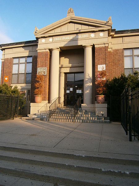 Public library where Kearny Museum is located inside